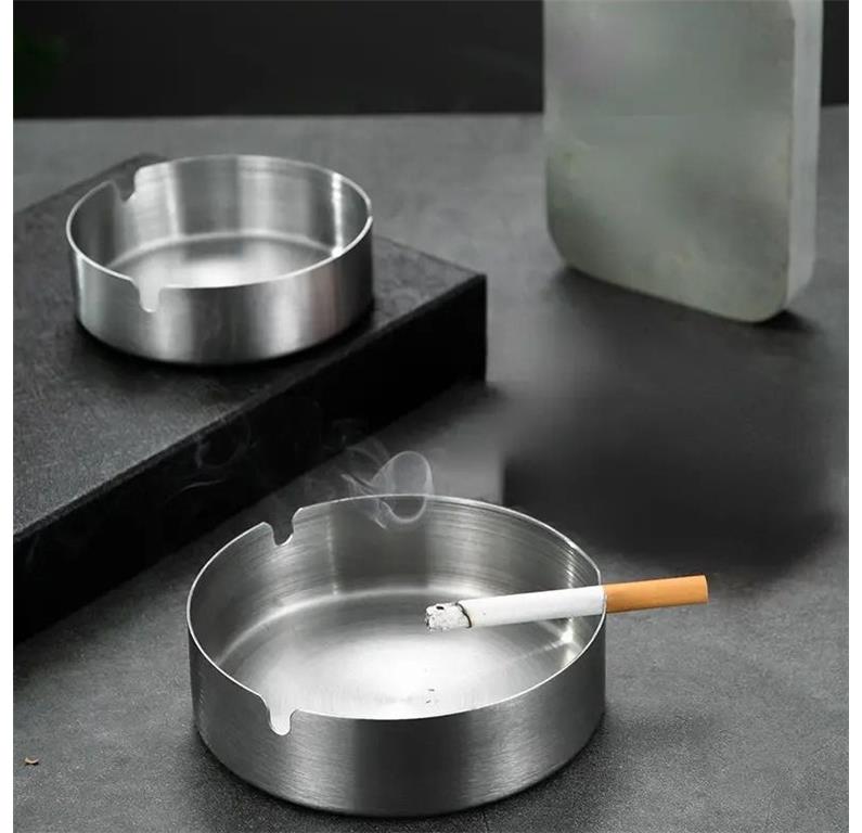 Popielniczka / 10cm / stal nierdzewna /