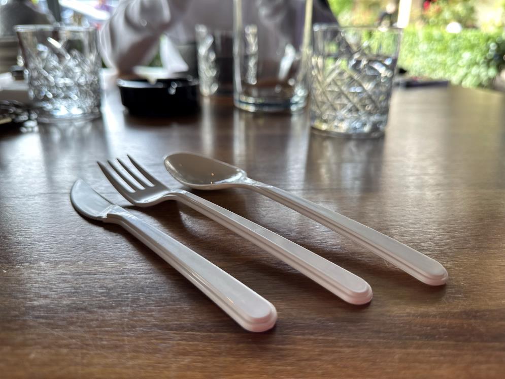 Zestaw / sztućce plastikowe / widelec ły