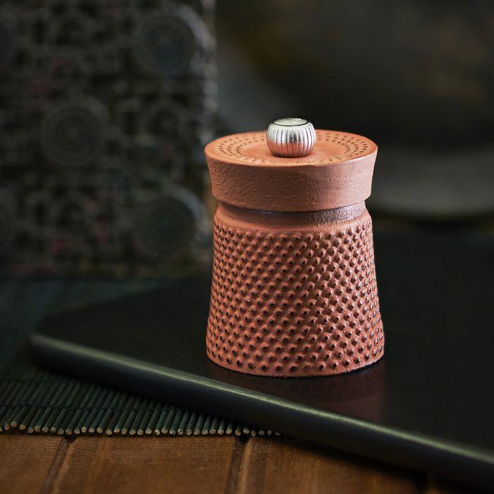 Młynek do pieprzu Bali / 8cm / Fonte