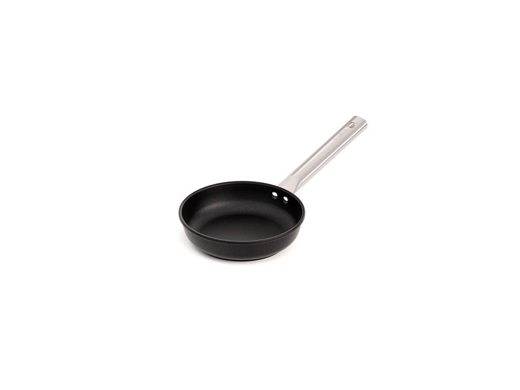 Patelnia aluminiowa / 20 cm / 3 mm / nie