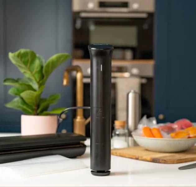 Wolnowar sous vide / 1200 W