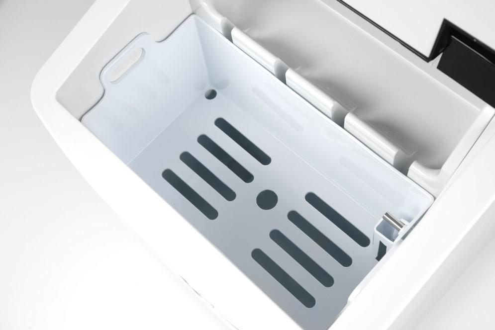 Kostkarka do lodu stołowa / 120 W